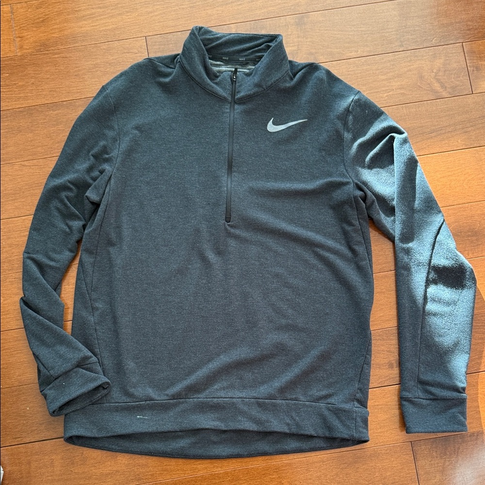 Nike Men’s Black Quarter-Zip Performance Pullover